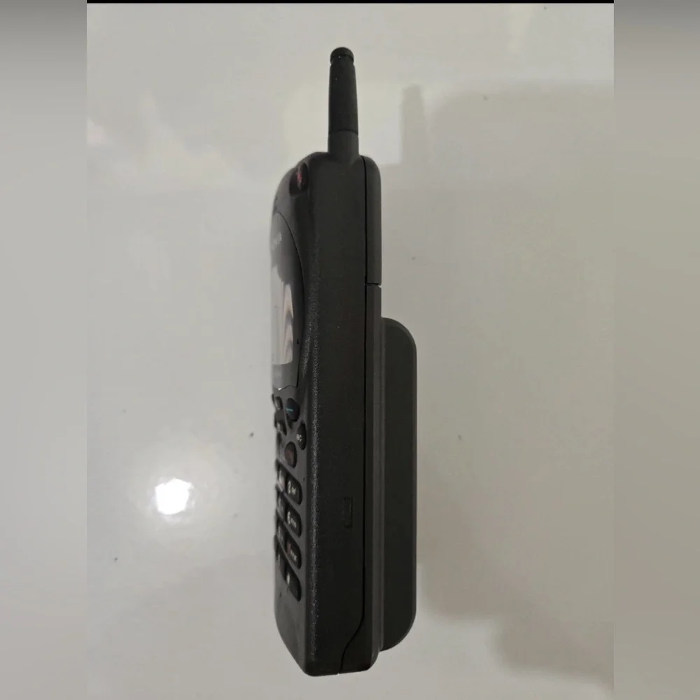 Vintage Nokia 2160 Black Phone